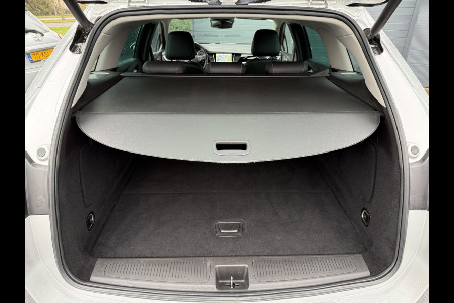 Opel Astra Sports Tourer 1.4 Innovation Dealer Onderhouden,Trekhaak,Navi,Camera,Halfleder,150pk,Rijstrooksensor,Clima,Cruise,PDC V+A,Keyless,BSD,Elekt.Stoel,Nieuwe Apk bij Aflevering