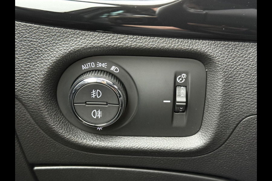 Opel Astra Sports Tourer 1.4 Innovation Dealer Onderhouden,Trekhaak,Navi,Camera,Halfleder,150pk,Rijstrooksensor,Clima,Cruise,PDC V+A,Keyless,BSD,Elekt.Stoel,Nieuwe Apk bij Aflevering