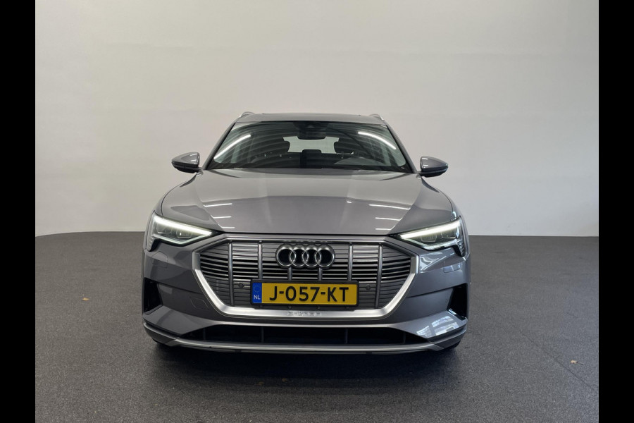 Audi e-tron 50 quattro Business edition Plus 71 kWh | Panoramadak | Navigatie | Parkeersensoren | Adaptive Cruise Control | Memory stoelen | Stoelverwarming | Full Led | Climate Control | Virtual Cockpit | Lichtmetalen velgen