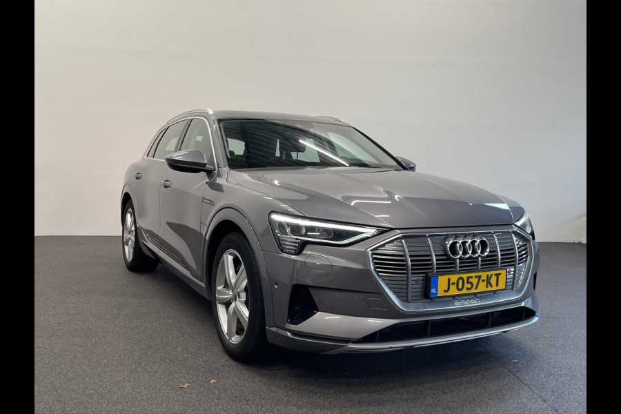 Audi e-tron 50 quattro Business edition Plus 71 kWh | Panoramadak | Navigatie | Parkeersensoren | Adaptive Cruise Control | Memory stoelen | Stoelverwarming | Full Led | Climate Control | Virtual Cockpit | Lichtmetalen velgen