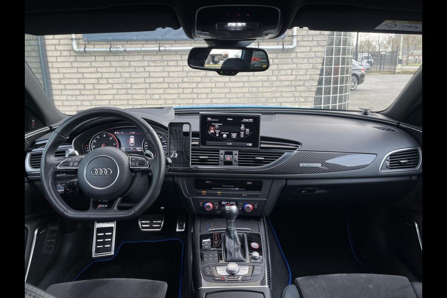 Audi RS6 *PERFORMANCE*CERAMIC*SOFCL*B&O*HUD*AKRA*KW*CONCAVE