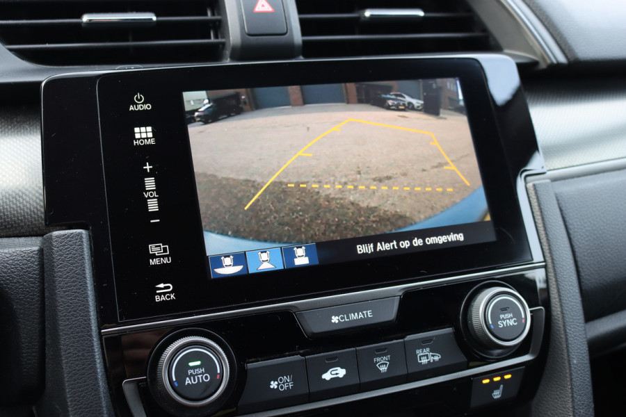 Honda Civic 1.0 i-VTEC Elegance | Adaptive Cruise Control | Stoelverwarming | Camera | Apple Carplay/Android Auto | Climate Control | DAB | Mistlampen |