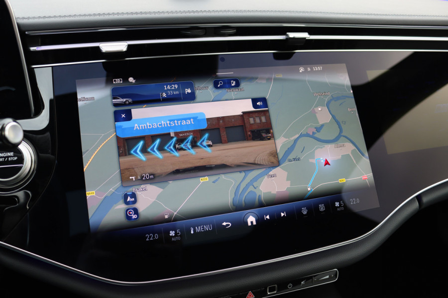 Mercedes-Benz E-Klasse Estate AMG 53 4MATIC+ Premium+ | Hyperscreen | Achterasbesturing | Distronic | Zonweringspakket | Trekhaak | Verwarmd Stuurwiel | HUD | Burmester | 3D-Display |