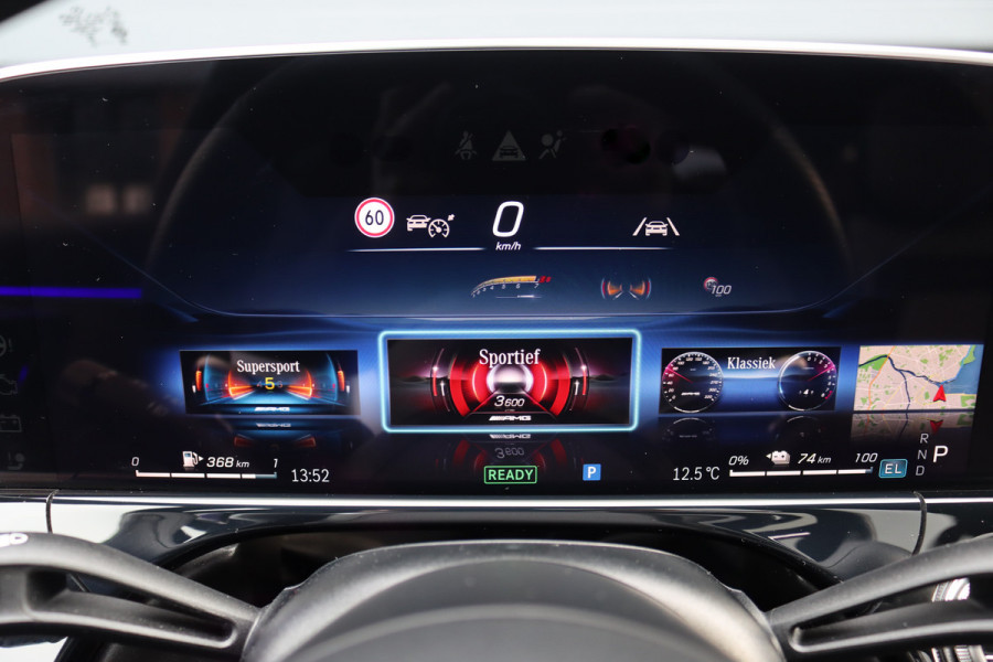 Mercedes-Benz E-Klasse Estate AMG 53 4MATIC+ Premium+ | Hyperscreen | Achterasbesturing | Distronic | Zonweringspakket | Trekhaak | Verwarmd Stuurwiel | HUD | Burmester | 3D-Display |