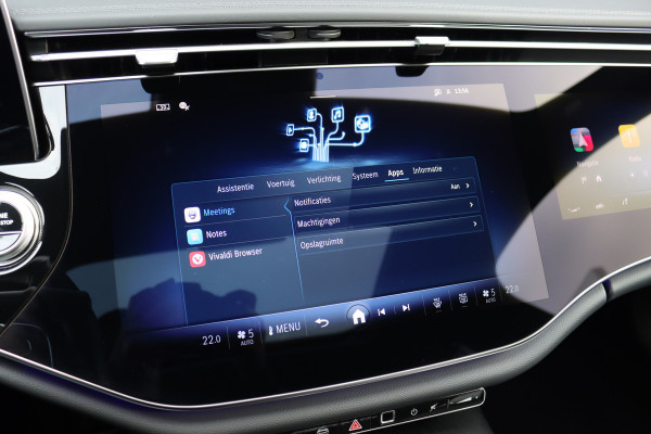 Mercedes-Benz E-Klasse Estate AMG 53 4MATIC+ Premium+ | Hyperscreen | Achterasbesturing | Distronic | Zonweringspakket | Trekhaak | Verwarmd Stuurwiel | HUD | Burmester | 3D-Display |