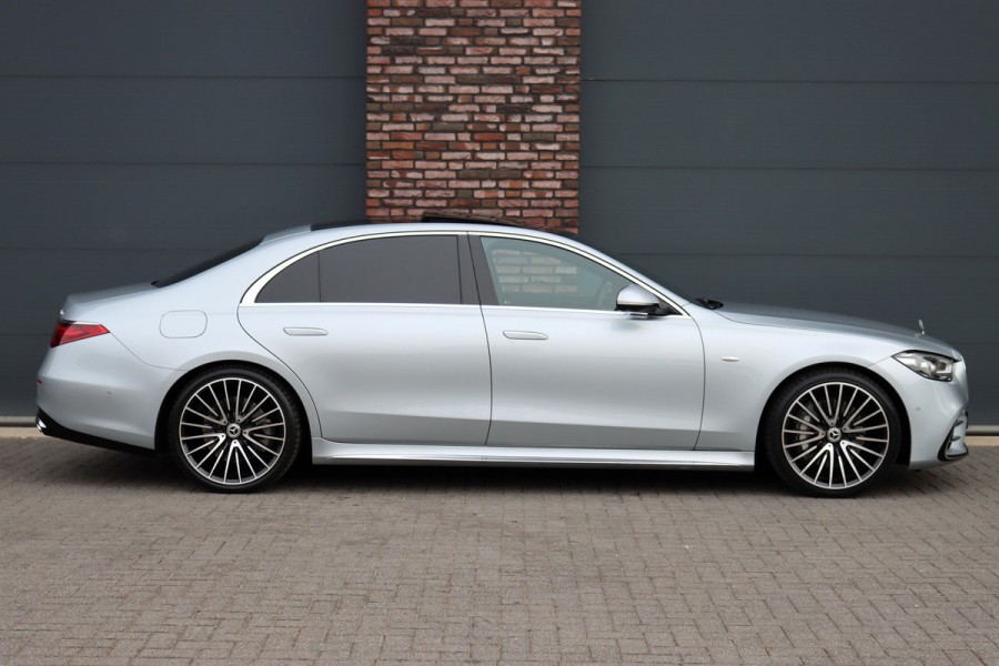 Mercedes-Benz S-Klasse 580 e 4MATIC Lang AMG Line | Airmatic | Achterasbesturing | Premium Entertainment Achter | HUD | Distronic+ | Burmester | Exclusief Nappa Leder | 3D-Display | Vlakkenverwarming | Zonweringspakket |