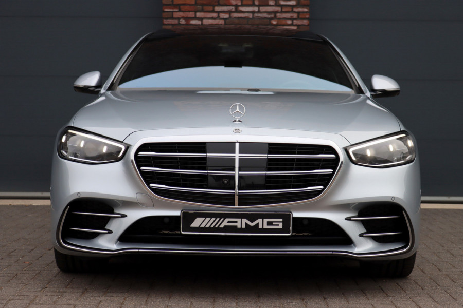 Mercedes-Benz S-Klasse 580 e 4MATIC Lang AMG Line | Airmatic | Achterasbesturing | Premium Entertainment Achter | HUD | Distronic+ | Burmester | Exclusief Nappa Leder | 3D-Display | Vlakkenverwarming | Zonweringspakket |