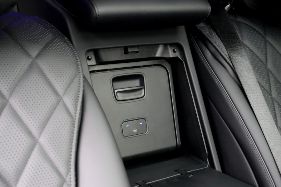 Mercedes-Benz S-Klasse 580 e 4MATIC Lang AMG Line | Airmatic | Achterasbesturing | Premium Entertainment Achter | HUD | Distronic+ | Burmester | Exclusief Nappa Leder | 3D-Display | Vlakkenverwarming | Zonweringspakket |