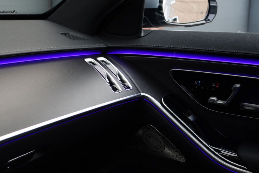 Mercedes-Benz S-Klasse 580 e 4MATIC Lang AMG Line | Airmatic | Achterasbesturing | Premium Entertainment Achter | HUD | Distronic+ | Burmester | Exclusief Nappa Leder | 3D-Display | Vlakkenverwarming | Zonweringspakket |