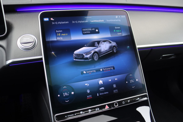 Mercedes-Benz S-Klasse 580 e 4MATIC Lang AMG Line | Airmatic | Achterasbesturing | Premium Entertainment Achter | HUD | Distronic+ | Burmester | Exclusief Nappa Leder | 3D-Display | Vlakkenverwarming | Zonweringspakket |