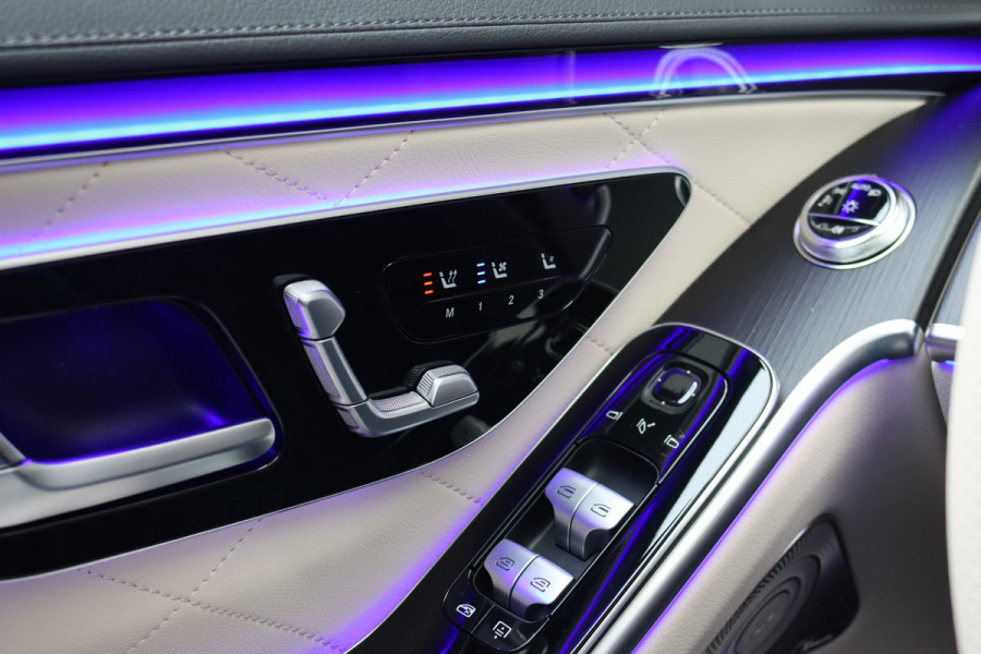 Mercedes-Benz S-Klasse 580 e 4MATIC Lang AMG Line | Airmatic | Achterasbesturing | Distronic+ | Chauffeurspakket | Zonweringpakket | Massage | Stoelventilatie | MBUX Tablet | Vlakkenverwarming | Soft-Close |