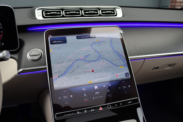 Mercedes-Benz S-Klasse 580 e 4MATIC Lang AMG Line | Airmatic | Achterasbesturing | Distronic+ | Chauffeurspakket | Zonweringpakket | Massage | Stoelventilatie | MBUX Tablet | Vlakkenverwarming | Soft-Close |