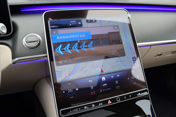 Mercedes-Benz S-Klasse 580 e 4MATIC Lang AMG Line | Airmatic | Achterasbesturing | Distronic+ | Chauffeurspakket | Zonweringpakket | Massage | Stoelventilatie | MBUX Tablet | Vlakkenverwarming | Soft-Close |