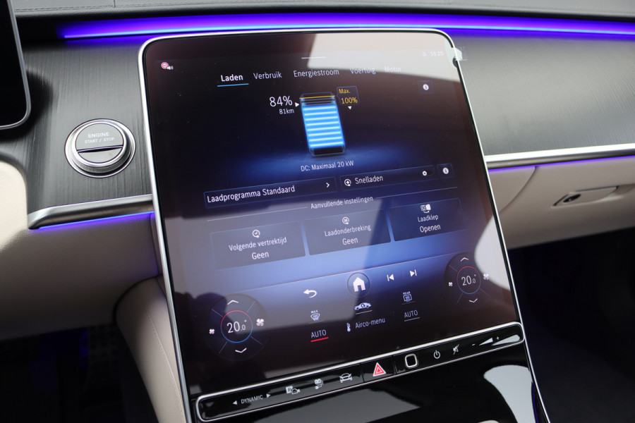 Mercedes-Benz S-Klasse 580 e 4MATIC Lang AMG Line | Airmatic | Achterasbesturing | Distronic+ | Chauffeurspakket | Zonweringpakket | Massage | Stoelventilatie | MBUX Tablet | Vlakkenverwarming | Soft-Close |