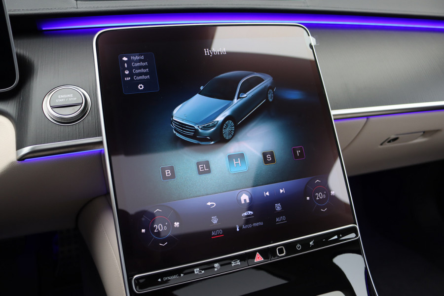 Mercedes-Benz S-Klasse 580 e 4MATIC Lang AMG Line | Airmatic | Achterasbesturing | Distronic+ | Chauffeurspakket | Zonweringpakket | Massage | Stoelventilatie | MBUX Tablet | Vlakkenverwarming | Soft-Close |