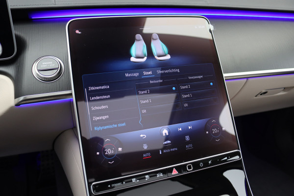 Mercedes-Benz S-Klasse 580 e 4MATIC Lang AMG Line | Airmatic | Achterasbesturing | Distronic+ | Chauffeurspakket | Zonweringpakket | Massage | Stoelventilatie | MBUX Tablet | Vlakkenverwarming | Soft-Close |