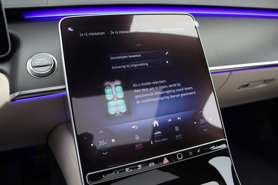 Mercedes-Benz S-Klasse 580 e 4MATIC Lang AMG Line | Airmatic | Achterasbesturing | Distronic+ | Chauffeurspakket | Zonweringpakket | Massage | Stoelventilatie | MBUX Tablet | Vlakkenverwarming | Soft-Close |