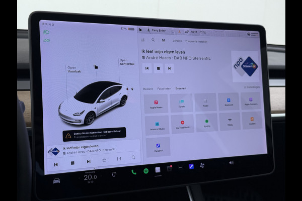 Tesla Model 3 RWD SR+ 60kWh 325PK 18"Lmv AutoPilot Leder PanoDak Adaptive-Cruise Lmv Camera's Elektr.-Stuur+Stoelen+Spiegels+Geheugen+Easy-Ent Navi LED Comfortstoelen ACC DAB Voorverwarmen interieur via App Keyless via Telefoonsleutel One-Pedal-Drive 1e Eigenaar Origineel Nederlandse auto tot 11kw laden thuis!