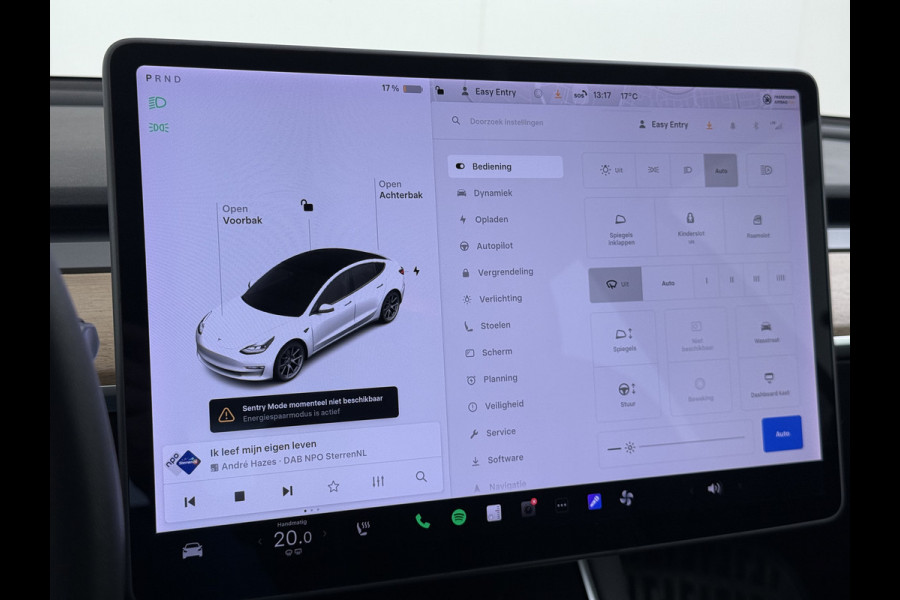 Tesla Model 3 RWD SR+ 60kWh 325PK 18"Lmv AutoPilot Leder PanoDak Adaptive-Cruise Lmv Camera's Elektr.-Stuur+Stoelen+Spiegels+Geheugen+Easy-Ent Navi LED Comfortstoelen ACC DAB Voorverwarmen interieur via App Keyless via Telefoonsleutel One-Pedal-Drive 1e Eigenaar Origineel Nederlandse auto tot 11kw laden thuis!