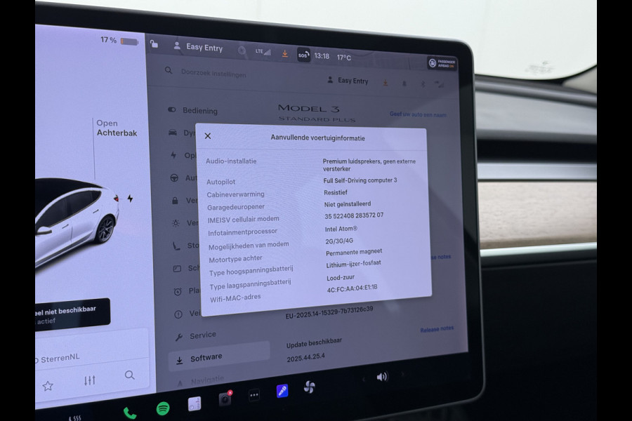 Tesla Model 3 RWD SR+ 60kWh 325PK 18"Lmv AutoPilot Leder PanoDak Adaptive-Cruise Lmv Camera's Elektr.-Stuur+Stoelen+Spiegels+Geheugen+Easy-Ent Navi LED Comfortstoelen ACC DAB Voorverwarmen interieur via App Keyless via Telefoonsleutel One-Pedal-Drive 1e Eigenaar Origineel Nederlandse auto tot 11kw laden thuis!