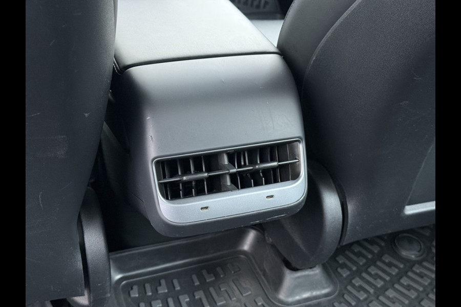 Tesla Model 3 RWD SR+ 60kWh 325PK 18"Lmv AutoPilot Leder PanoDak Adaptive-Cruise Lmv Camera's Elektr.-Stuur+Stoelen+Spiegels+Geheugen+Easy-Ent Navi LED Comfortstoelen ACC DAB Voorverwarmen interieur via App Keyless via Telefoonsleutel One-Pedal-Drive 1e Eigenaar Origineel Nederlandse auto tot 11kw laden thuis!