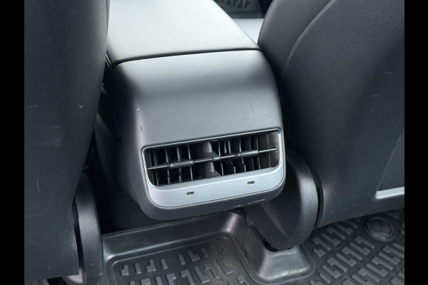 Tesla Model 3 RWD SR+ 60kWh 325PK 18"Lmv AutoPilot Leder PanoDak Adaptive-Cruise Lmv Camera's Elektr.-Stuur+Stoelen+Spiegels+Geheugen+Easy-Ent Navi LED Comfortstoelen ACC DAB Voorverwarmen interieur via App Keyless via Telefoonsleutel One-Pedal-Drive 1e Eigenaar Origineel Nederlandse auto tot 11kw laden thuis!