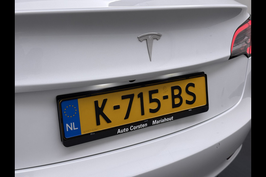 Tesla Model 3 RWD SR+ 60kWh 325PK 18"Lmv AutoPilot Leder PanoDak Adaptive-Cruise Lmv Camera's Elektr.-Stuur+Stoelen+Spiegels+Geheugen+Easy-Ent Navi LED Comfortstoelen ACC DAB Voorverwarmen interieur via App Keyless via Telefoonsleutel One-Pedal-Drive 1e Eigenaar Origineel Nederlandse auto tot 11kw laden thuis!