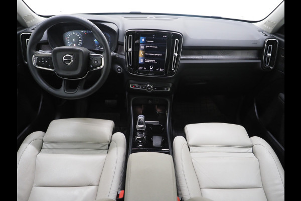 Volvo XC40 1.5 T5 Plug-in hybrid Ultimate Dark | Panoramadak | Pilot Assist | Harman/Kardon | Leder | Keyless | 360 | BLIS | Carplay