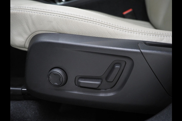 Volvo XC40 1.5 T5 Plug-in hybrid Ultimate Dark | Panoramadak | Pilot Assist | Harman/Kardon | Leder | Keyless | 360 | BLIS | Carplay