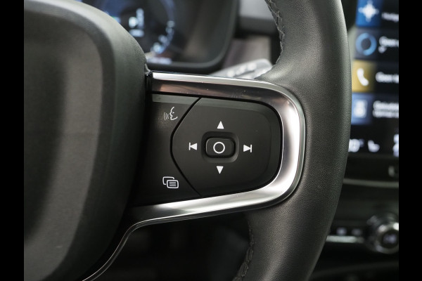 Volvo XC40 1.5 T5 Plug-in hybrid Ultimate Dark | Panoramadak | Pilot Assist | Harman/Kardon | Leder | Keyless | 360 | BLIS | Carplay