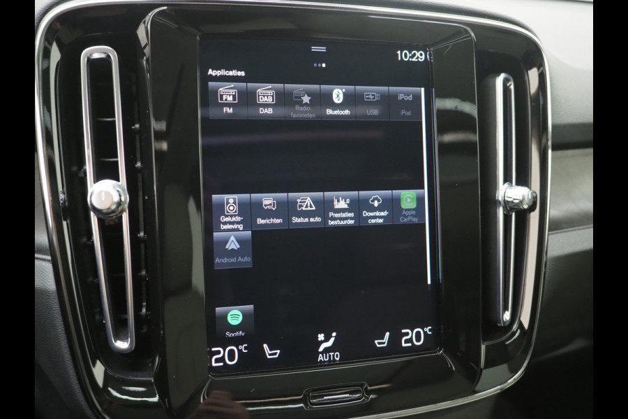 Volvo XC40 1.5 T5 Plug-in hybrid Ultimate Dark | Panoramadak | Pilot Assist | Harman/Kardon | Leder | Keyless | 360 | BLIS | Carplay