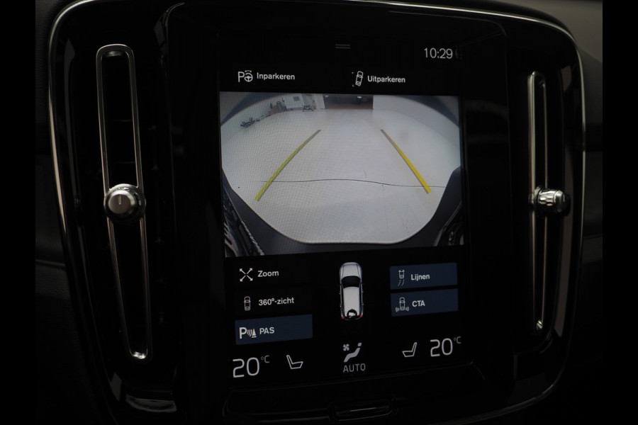 Volvo XC40 1.5 T5 Plug-in hybrid Ultimate Dark | Panoramadak | Pilot Assist | Harman/Kardon | Leder | Keyless | 360 | BLIS | Carplay