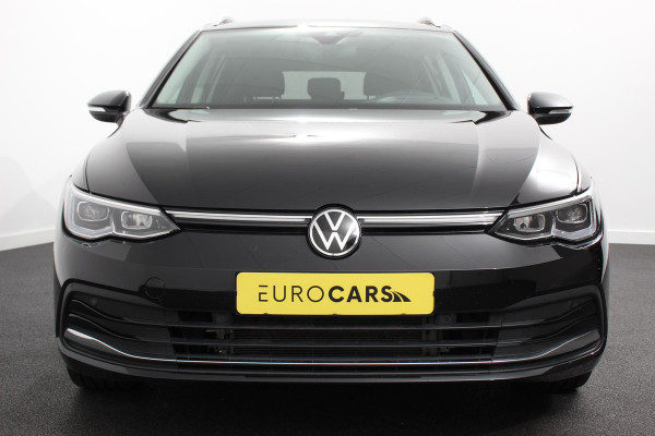 Volkswagen Golf Variant 1.5 eTSI 150pk DSG Style | Navigatie | Apple Carplay/Android Auto | Lane Assist | Dodehoek Assistent | Head-up Display |Park Assist | Parkeersensoren | Camera | Stuur- en stoelverwarming | Keyless Entry/Start | LED-verlichting voor