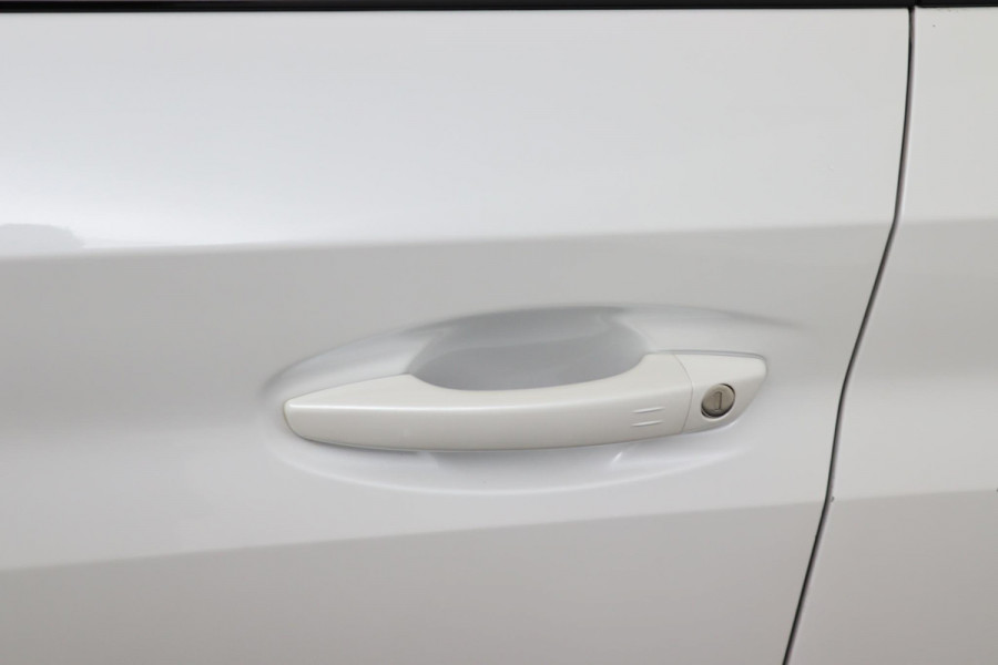 Peugeot e-208 EV GT 350 50 kWh*3FASE*CRUISE*ECC*CARPLAY*CAM*