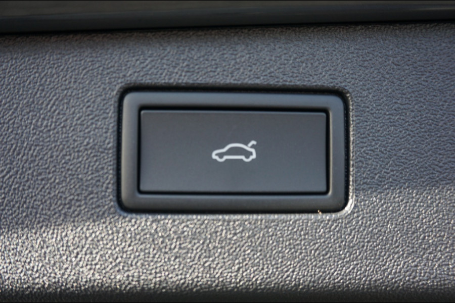 Volkswagen Tiguan 1.5 TSI eHybrid 272 PK R-Line Plus | 2.000KG TREKGEWICHT