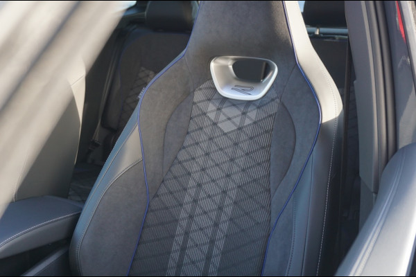 Volkswagen Tiguan 1.5 TSI eHybrid 272 PK R-Line Plus | 2.000KG TREKGEWICHT