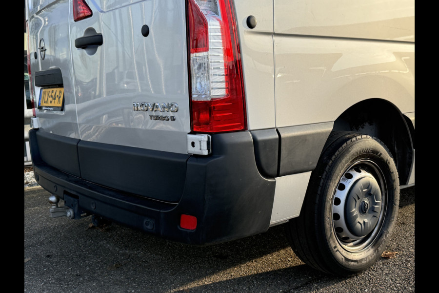 Opel Movano 2.3 Turbo L2H2 | NL-auto | 1e Eig | Camera | Trekhaak | Navi | Carplay