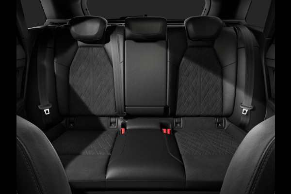 Audi Q4 e-tron 40 S edition 77 kWh 204pk | Panoramadak | Elektrisch verstelbare voorstoelen | Memory | Head Up Display | Trekhaak