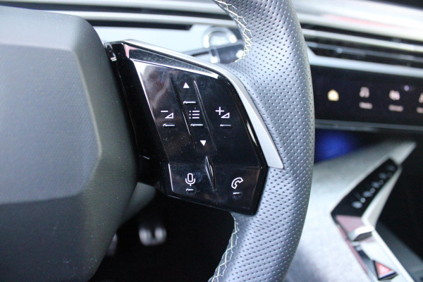 Peugeot 3008 1.2 Hybrid 145PK GT | PANORAMISCH SCHUIF / KANTELDAK | ELEKTRISCH BEDIENBARE ACHTERKLEP | AFNEEMBARE TREKHAAK | NAVIGATIE | FOCAL PREMIUM AUDIO SYSTEEM | DRAADLOZE APPLE CARPLAY/ANDROID AUTO | DRAADLOOS LADEN  | SFEER VERLICHTING | ACHTERUITRIJ CAMERA | PARKEERSENSOREN VOOR EN ACHTER | FULL LED KOPLAMPEN | KEYLESS ENTRY/START | ADAPTIVE CRUISE CONTROL | STOEL/STUUR VERWARMING | LICHTMETALEN VELGEN 19" | DODEHOEK DETECTIE |