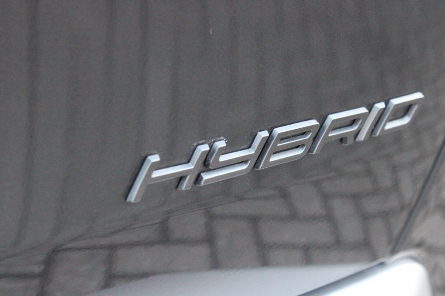 Peugeot 3008 1.2 Hybrid 145PK GT | PANORAMISCH SCHUIF / KANTELDAK | ELEKTRISCH BEDIENBARE ACHTERKLEP | AFNEEMBARE TREKHAAK | NAVIGATIE | FOCAL PREMIUM AUDIO SYSTEEM | DRAADLOZE APPLE CARPLAY/ANDROID AUTO | DRAADLOOS LADEN  | SFEER VERLICHTING | ACHTERUITRIJ CAMERA | PARKEERSENSOREN VOOR EN ACHTER | FULL LED KOPLAMPEN | KEYLESS ENTRY/START | ADAPTIVE CRUISE CONTROL | STOEL/STUUR VERWARMING | LICHTMETALEN VELGEN 19" | DODEHOEK DETECTIE |