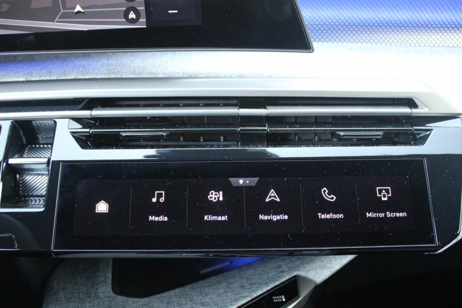 Peugeot 3008 1.2 Hybrid 145PK GT | PANORAMISCH SCHUIF / KANTELDAK | ELEKTRISCH BEDIENBARE ACHTERKLEP | AFNEEMBARE TREKHAAK | NAVIGATIE | FOCAL PREMIUM AUDIO SYSTEEM | DRAADLOZE APPLE CARPLAY/ANDROID AUTO | DRAADLOOS LADEN  | SFEER VERLICHTING | ACHTERUITRIJ CAMERA | PARKEERSENSOREN VOOR EN ACHTER | FULL LED KOPLAMPEN | KEYLESS ENTRY/START | ADAPTIVE CRUISE CONTROL | STOEL/STUUR VERWARMING | LICHTMETALEN VELGEN 19" | DODEHOEK DETECTIE |