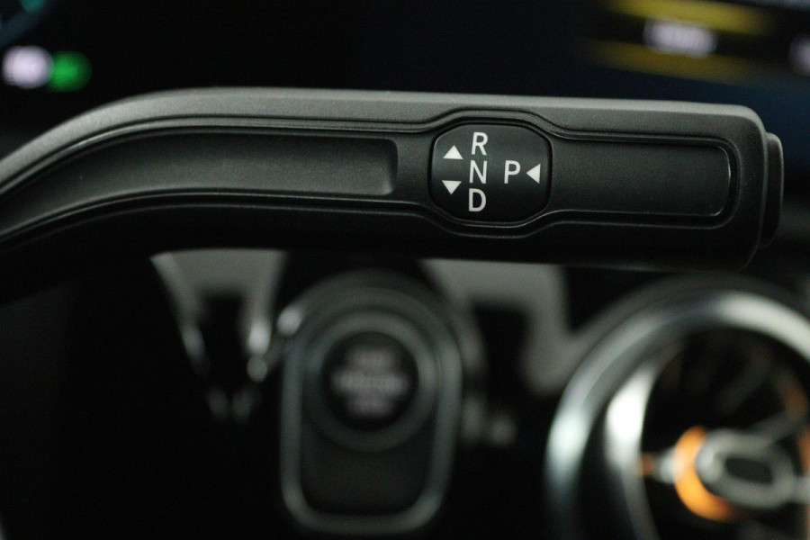 Mercedes-Benz A-Klasse 250 e Business Solution Luxury Limited (PANORAMADAK, STOELVERWARMING, ELEKTR STOELEN, SFEERVERLICHTING)