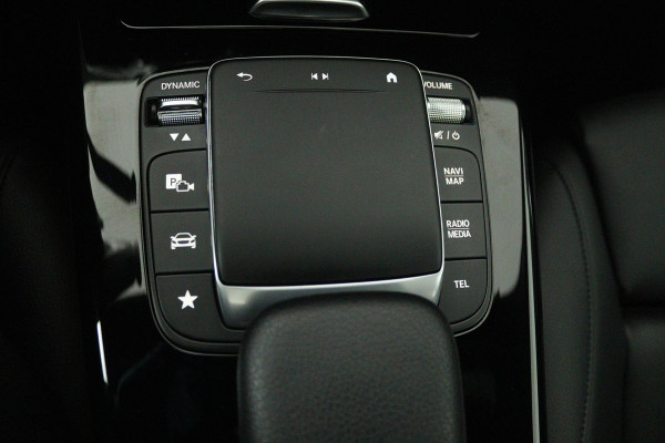 Mercedes-Benz A-Klasse 250 e Business Solution Luxury Limited (PANORAMADAK, STOELVERWARMING, ELEKTR STOELEN, SFEERVERLICHTING)