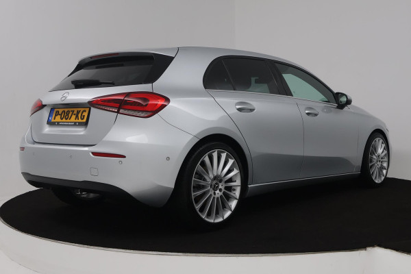 Mercedes-Benz A-Klasse 180 d Premium Plus (ACHTERUITRIJCAMERA, NAVIGATIE, PARKEERSENSOREN, BLUETOOTH, CRUISE CONTROL)