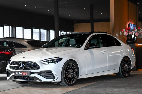 Mercedes-Benz C-Klasse 300 AMG Night. Pano, Carbon, Digital, Camera, Dodeh, 19'', CarPlay!