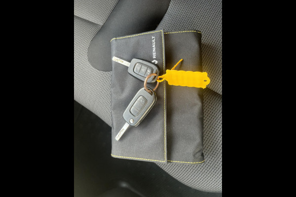 Renault Trafic 2.0 dCi 130 T30 L2H1 Comfort*CRUISE*HAAK*ECC*TEL*3