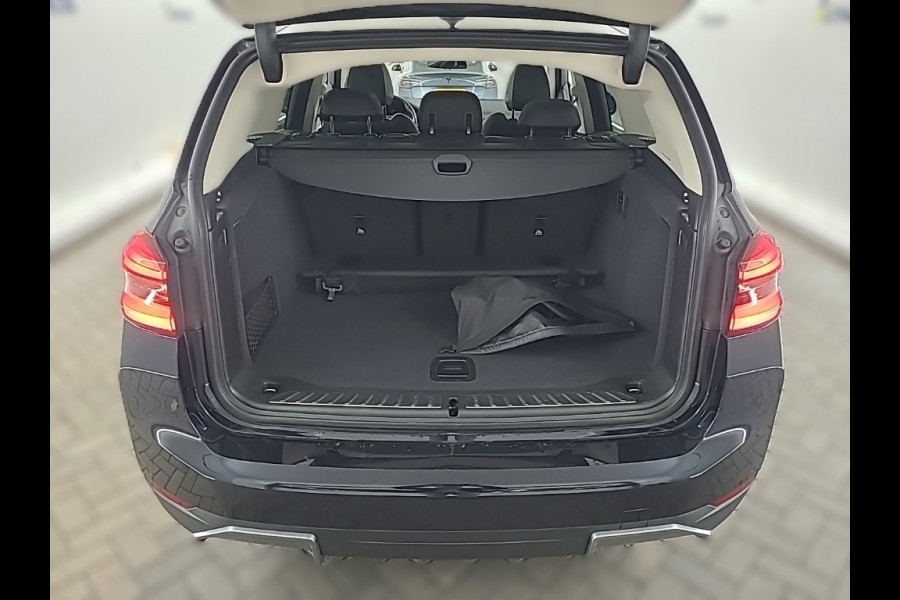 BMW iX3 High Executive 80 kWh | Panoramadak | Keyless | Stoelverwarming | Harman Kardon | Memory Seat | Head-Up Display | 360 Camera | Adaptief Onderstel | Trekhaak | Adaptive LED | Elektrische Stoelen | Apple Carplay |