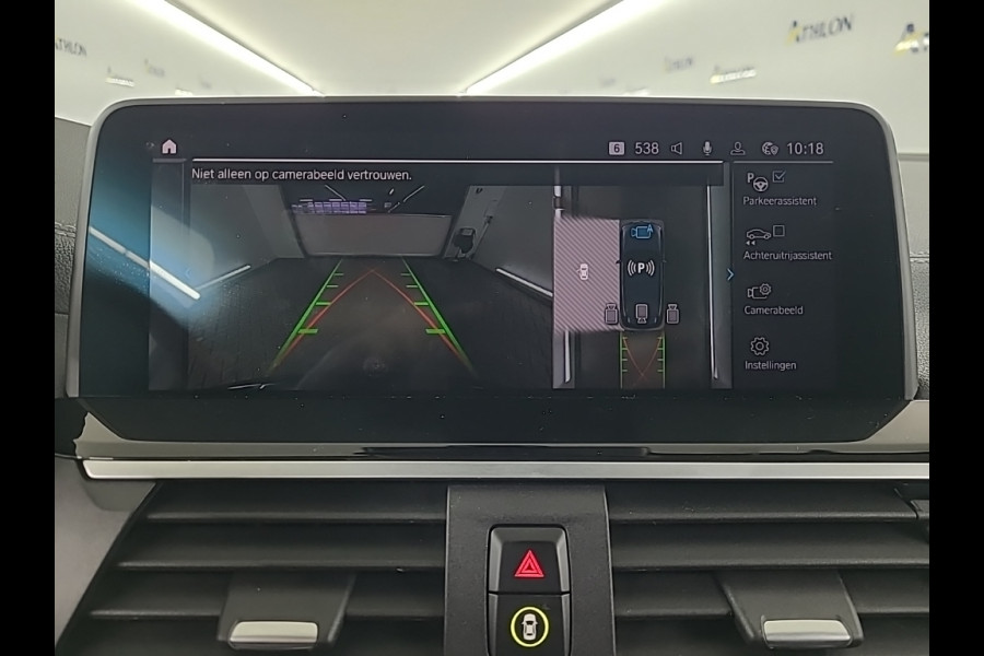 BMW iX3 High Executive 80 kWh | Panoramadak | Keyless | Stoelverwarming | Harman Kardon | Memory Seat | Head-Up Display | 360 Camera | Adaptief Onderstel | Trekhaak | Adaptive LED | Elektrische Stoelen | Apple Carplay |