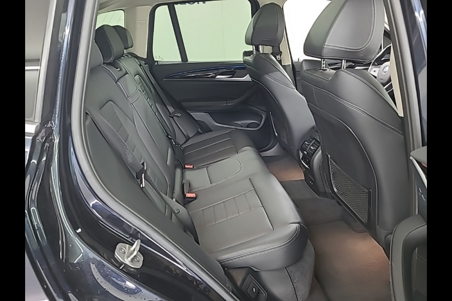 BMW iX3 High Executive 80 kWh | Panoramadak | Keyless | Stoelverwarming | Harman Kardon | Memory Seat | Head-Up Display | 360 Camera | Adaptief Onderstel | Trekhaak | Adaptive LED | Elektrische Stoelen | Apple Carplay |