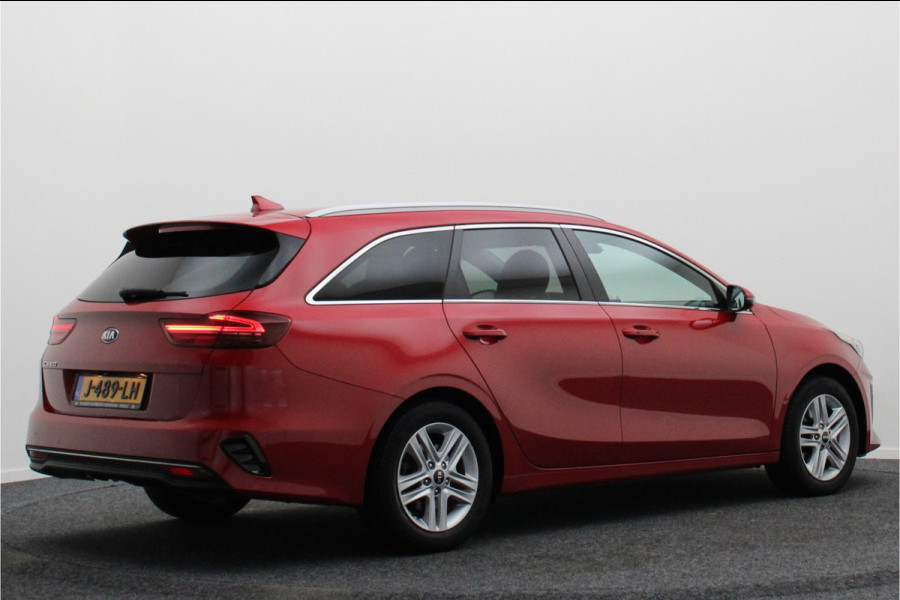 Kia Ceed Sportswagon 1.4 T-GDi Automaat DynamicPlusLine Climate, Apple Carplay, ACC, Camera, Verwarmd Stuurwiel, Trekhaak, 16''
